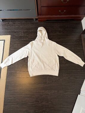 Uniqlo Sweat Pullover Hoodie Off White